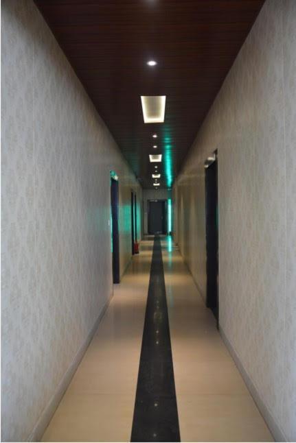 Krazy Hotel Haldwani Exterior photo