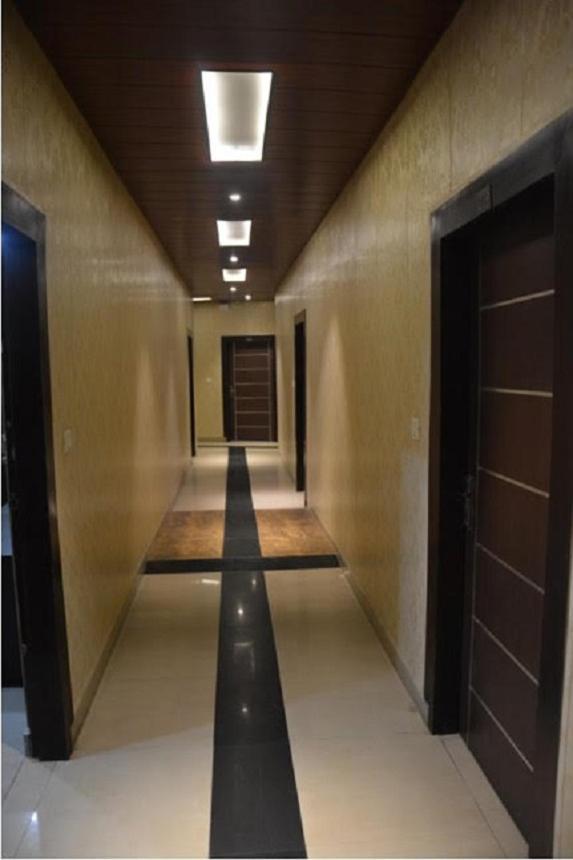 Krazy Hotel Haldwani Exterior photo