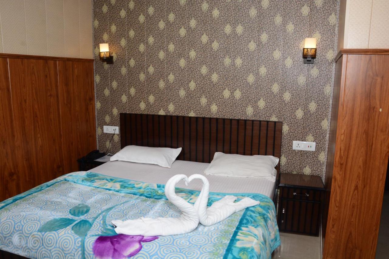 Krazy Hotel Haldwani Exterior photo