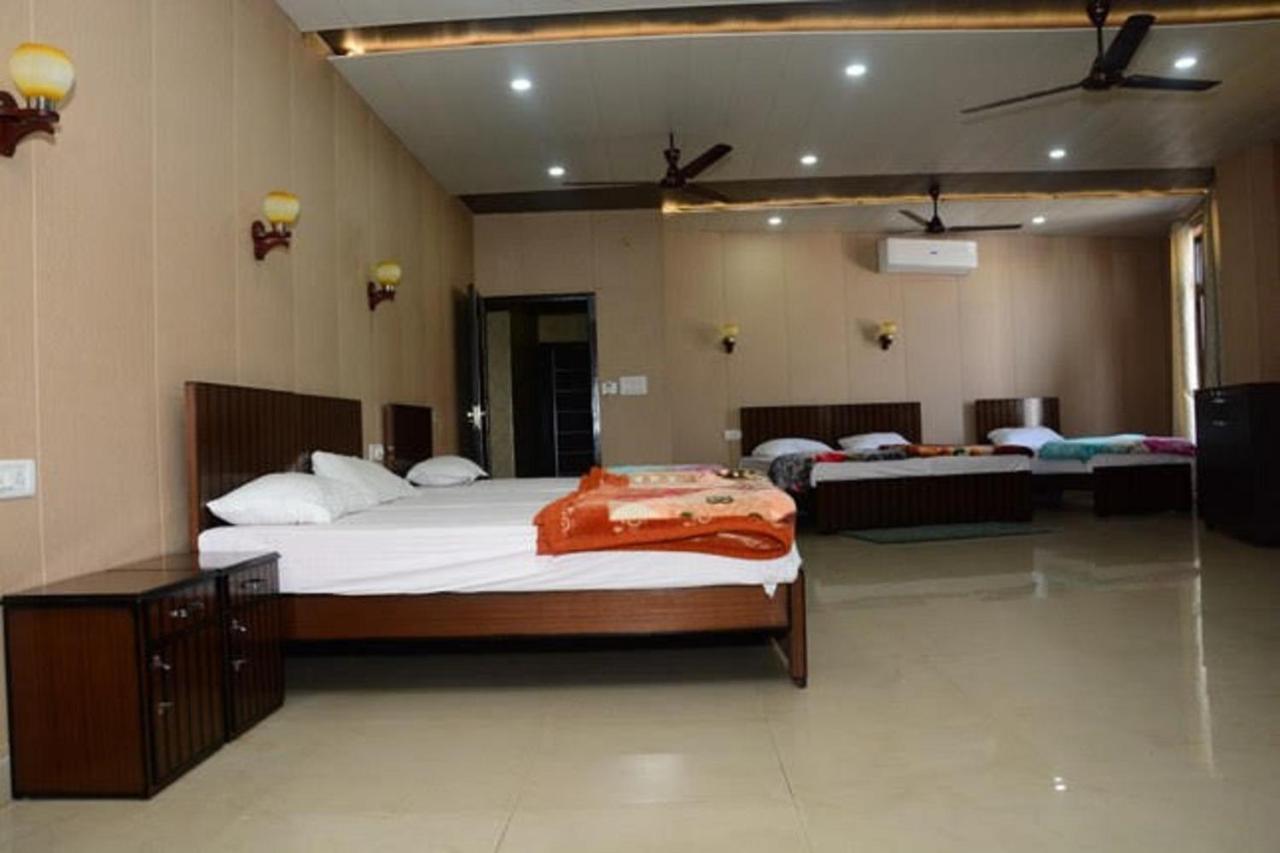 Krazy Hotel Haldwani Exterior photo