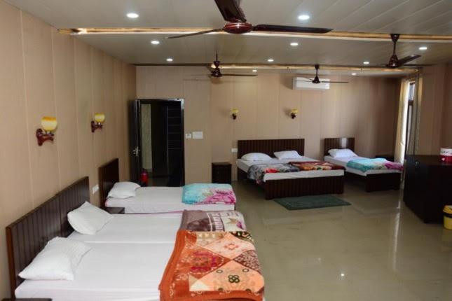 Krazy Hotel Haldwani Exterior photo